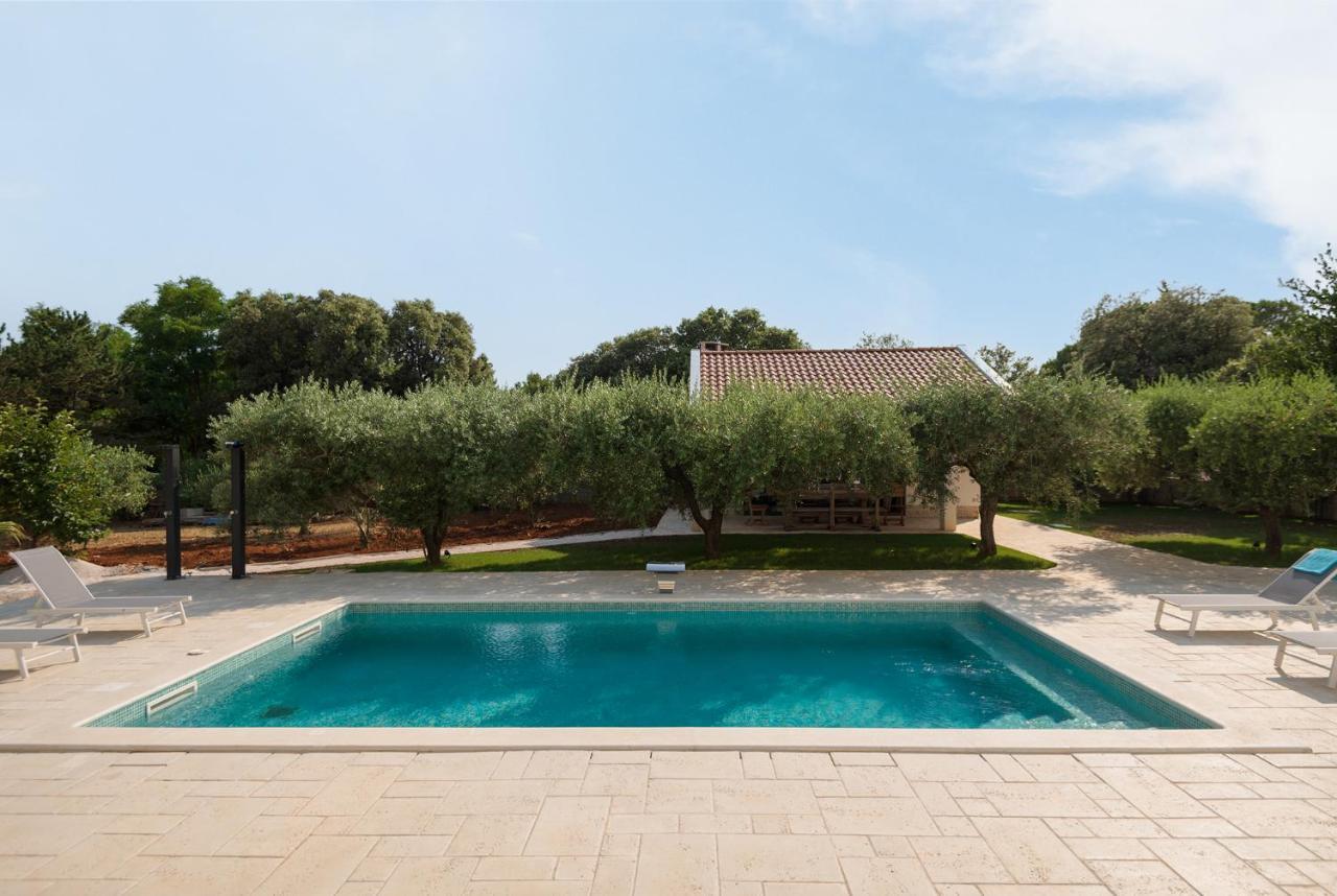 Villa Jalan Vrsi Exterior photo