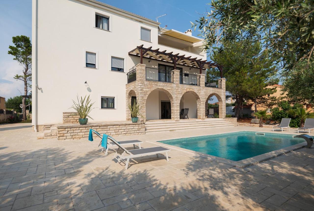 Villa Jalan Vrsi Exterior photo