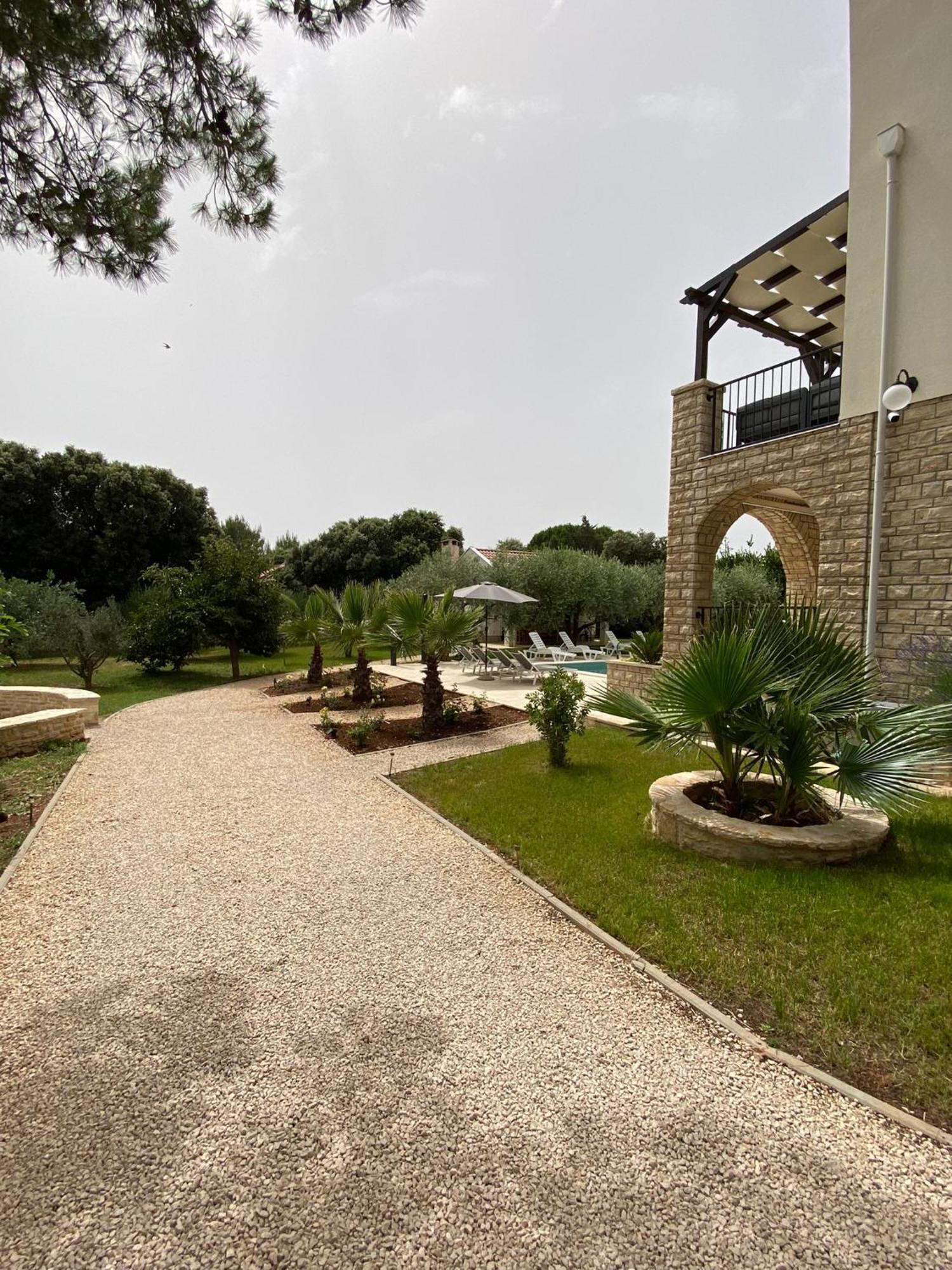 Villa Jalan Vrsi Exterior photo